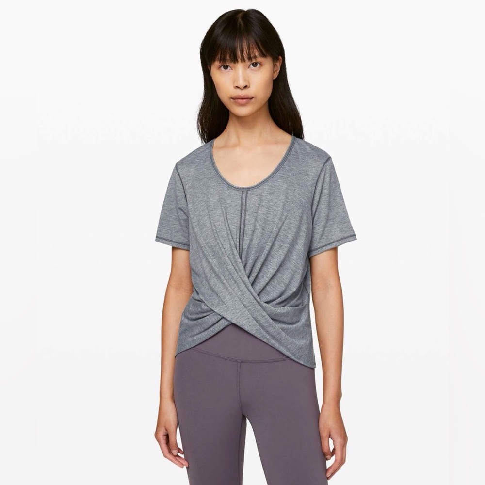 LULULEMON Cross Front Do the Daily Short Sleeve Grey Top Shirt Womens 4 EUC